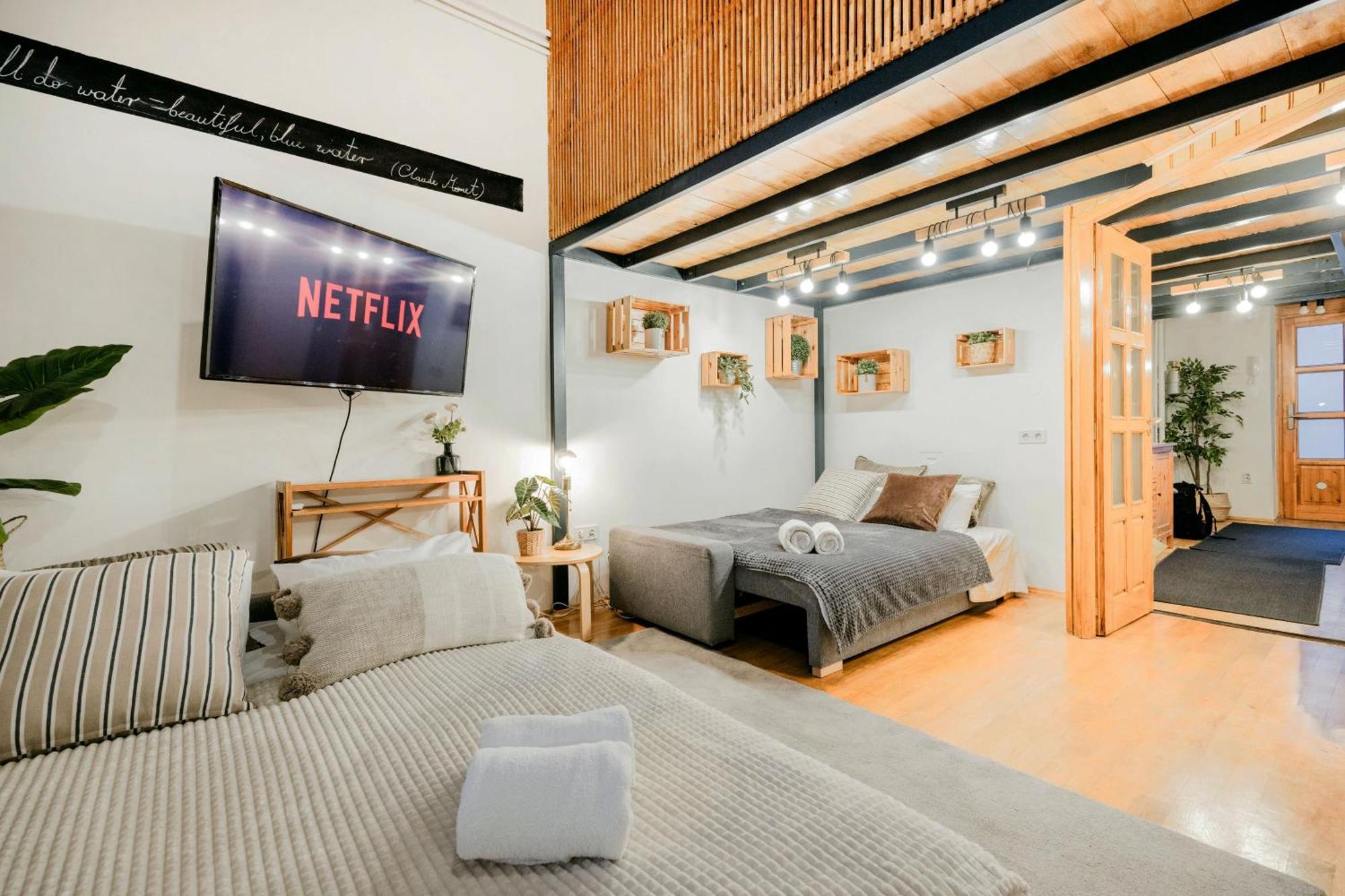 Wellness Wonderland: Garden, Sauna, Jacuzzi In Cbd 布达佩斯 外观 照片