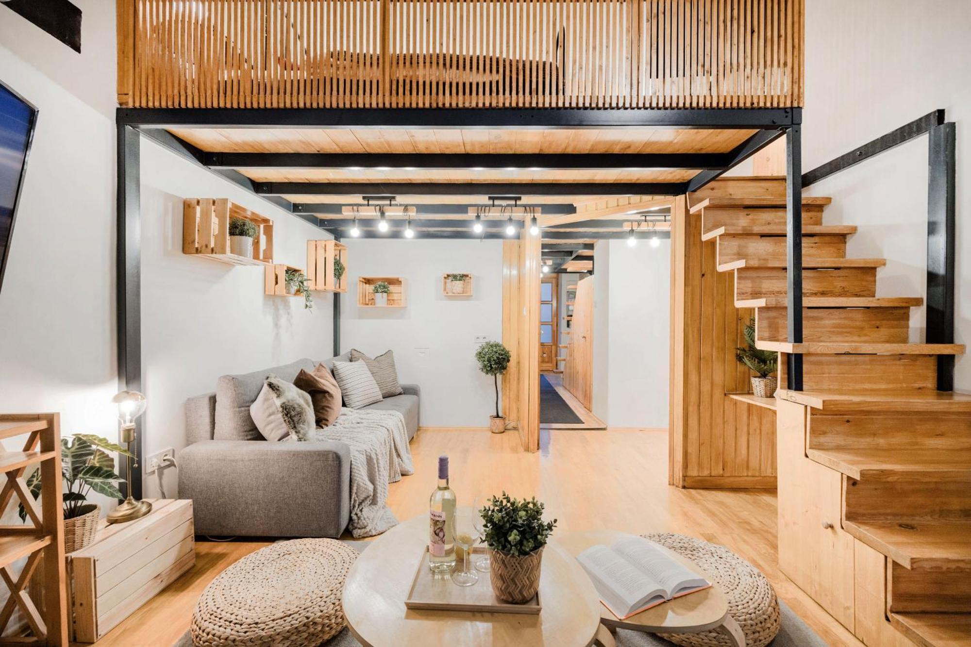Wellness Wonderland: Garden, Sauna, Jacuzzi In Cbd 布达佩斯 外观 照片